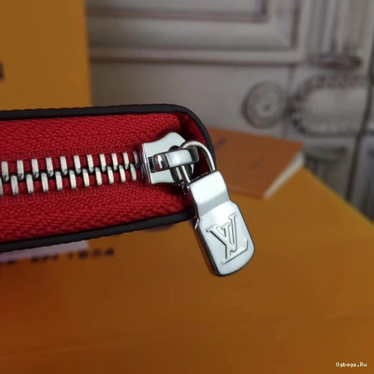 wallet Vuitton supreme Zip Louis 0423